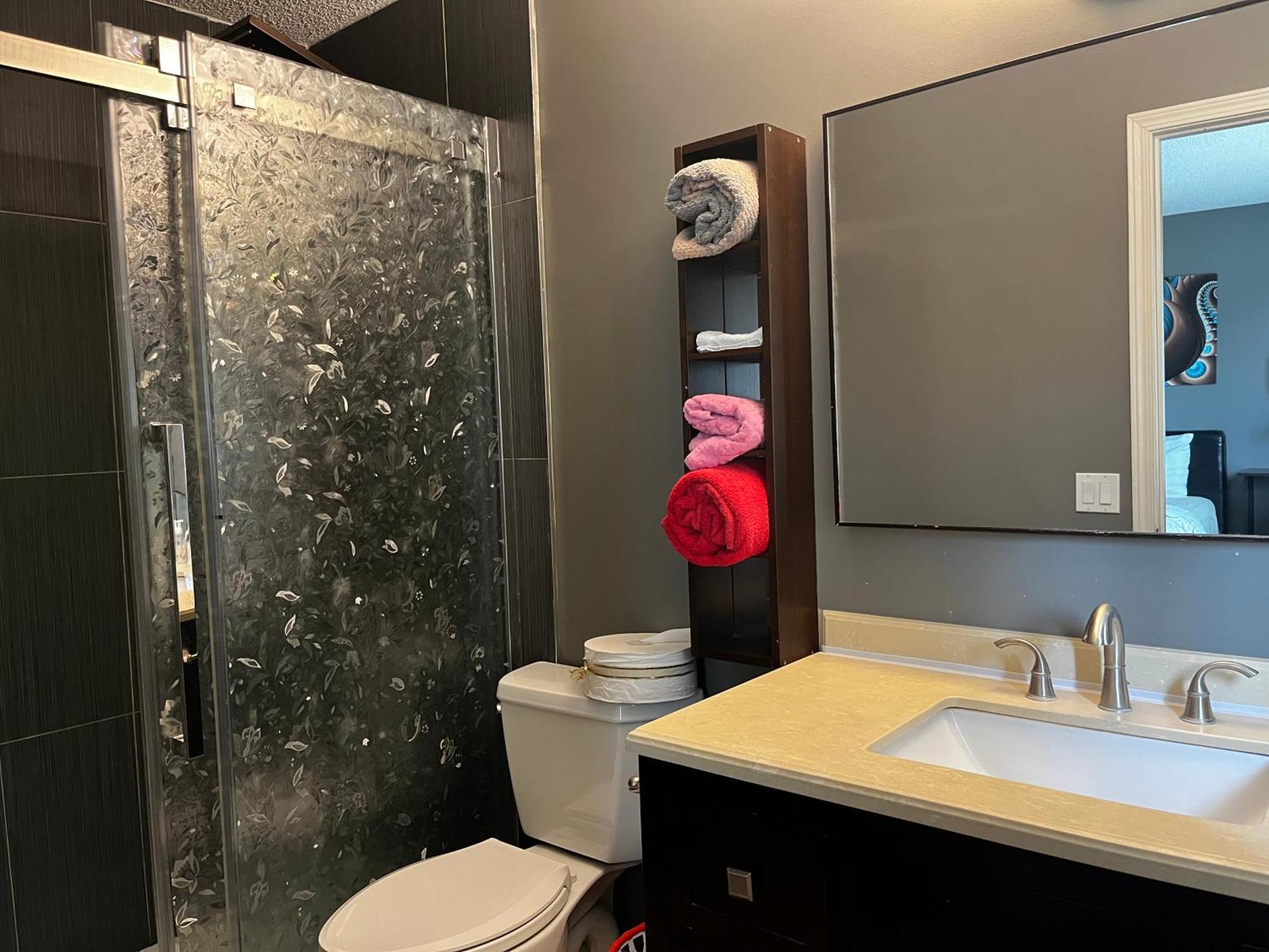 Citadel Hills Valley Master Homestay Calgary